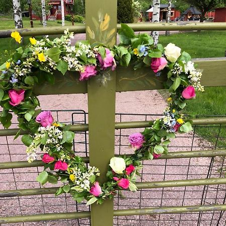 Mysigt Boende I Raettvik Med Utsikt Oever Siljan Eksteriør billede